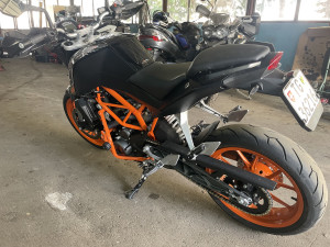 Motor ktm Duke