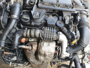Motor dizne 68kw Peugeot 308 C4 1.6 HDI 2012