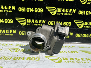 Klapna gasa 77kw Volkswagen Golf 6 (fotografija 3)