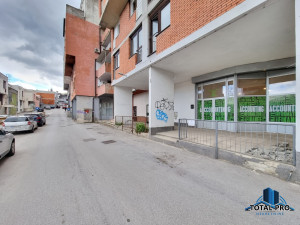 TOTAL PRO / Poslovni prostor  42m2 / Ciglane