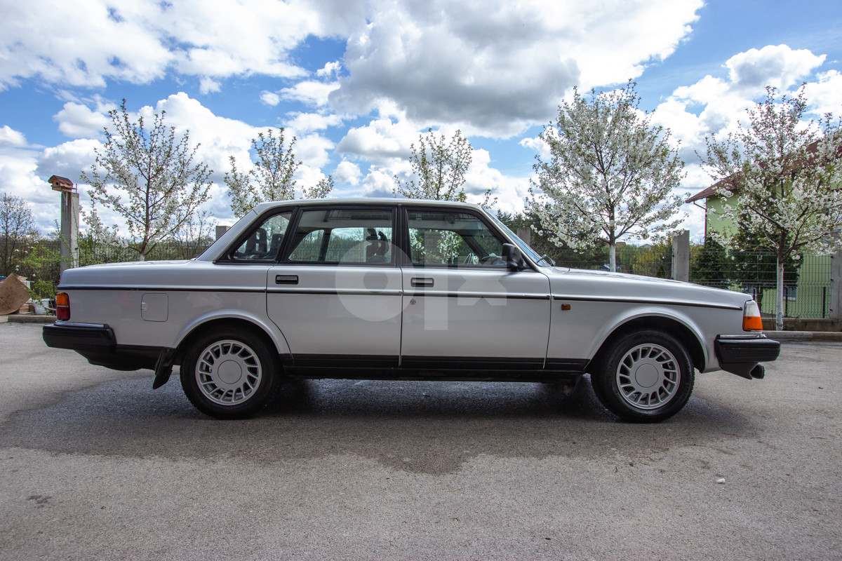 Volvo 244 240