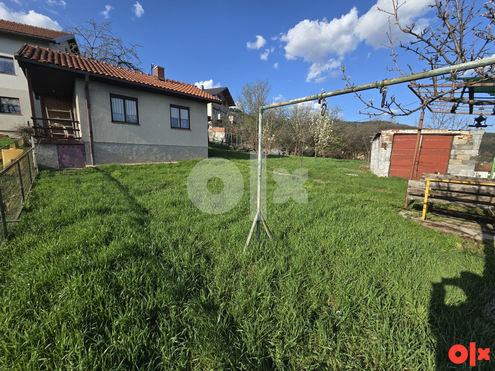 POGLED * SVI PRIKLJUČCI * 608 m2 Sedrenik STARI GRAD 4