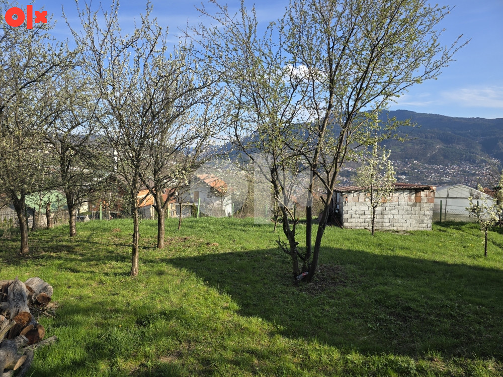 POGLED * SVI PRIKLJUČCI * 608 m2 Sedrenik STARI GRAD 7