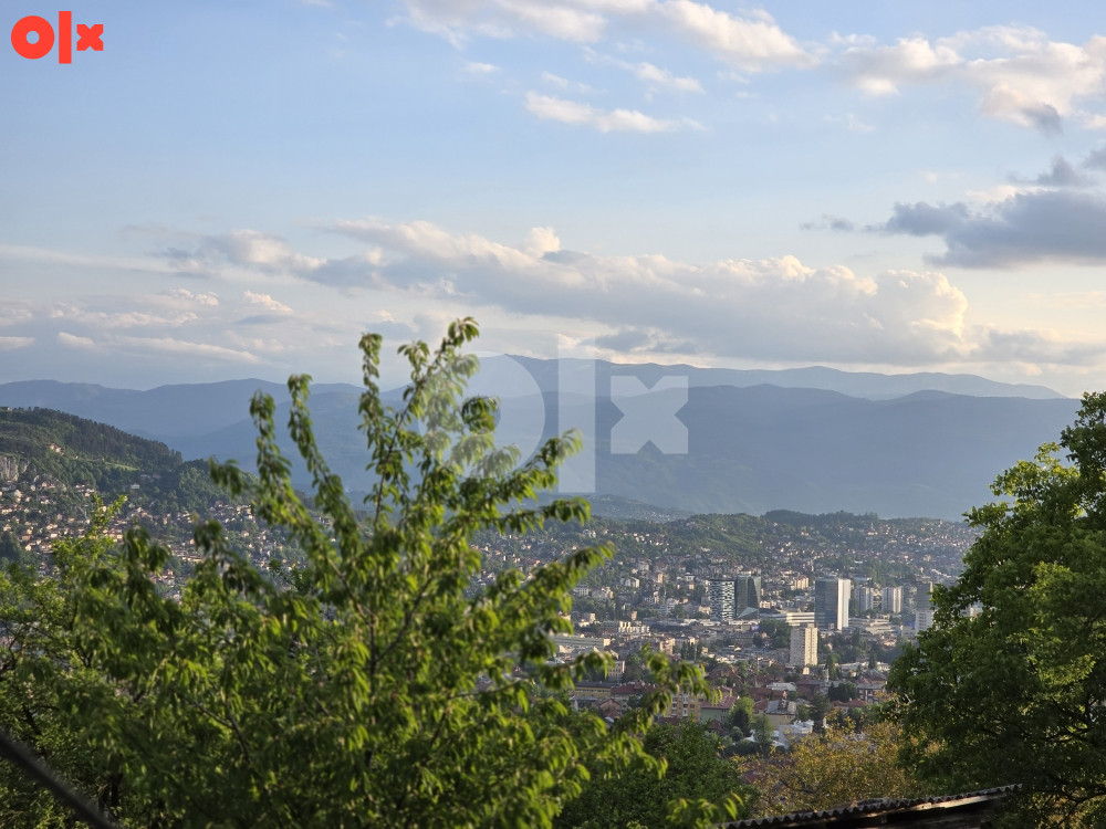 POGLED * SVI PRIKLJUČCI * 608 m2 Sedrenik STARI GRAD 6