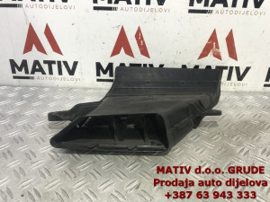 Usis na veznom limu Audi A5 3,0 TDI 2008 8K0129618