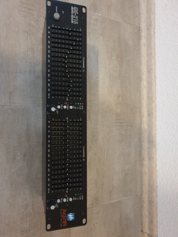 Ekvilajzer GE215 Equalizer OLX.ba