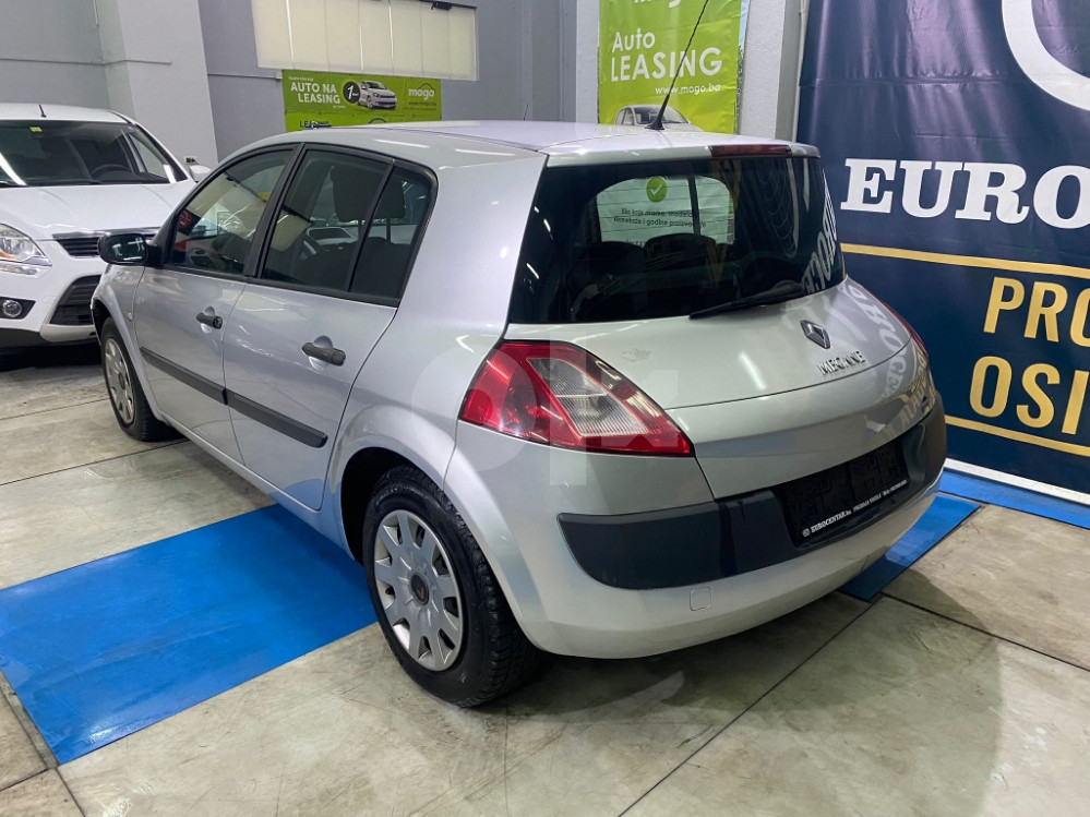 RENAULT MEGANE 1.9 DCI, 2005 GODINA, KLIMA, MAGLENKE