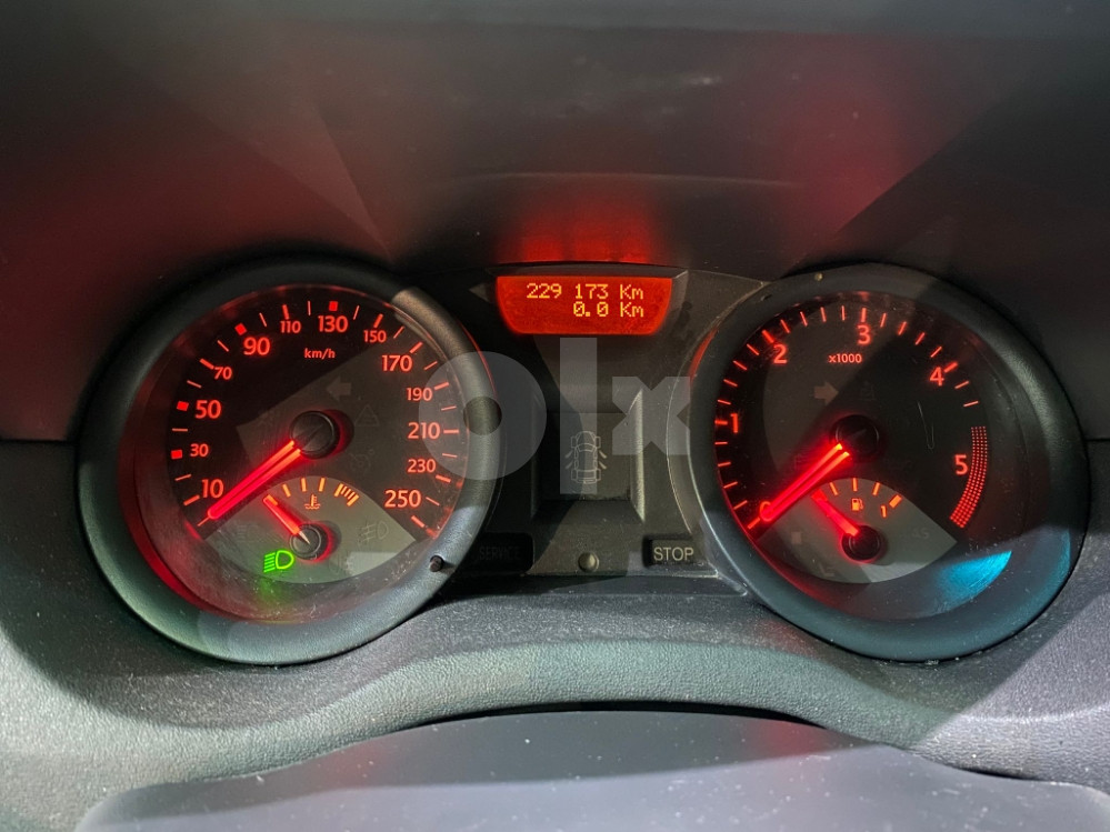 RENAULT MEGANE 1.9 DCI, 2005 GODINA, KLIMA, MAGLENKE