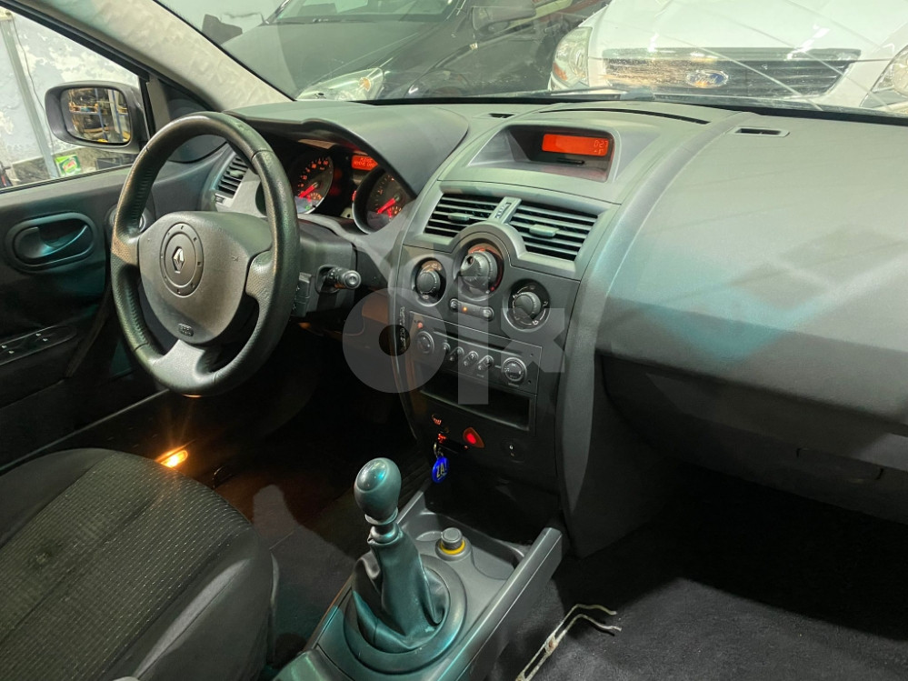 RENAULT MEGANE 1.9 DCI, 2005 GODINA, KLIMA, MAGLENKE