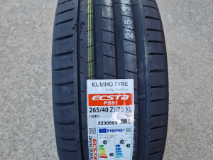 265 40 20 R20 265/40R20 KUMHO ECSTA PS91 104Y