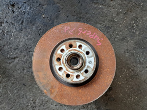 SKODA SUPERB PREDNJE GLAVCINE /RUKAVCI DISK