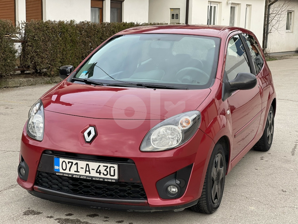 Modellino Auto Renault Twingo GT Cararama RENAULT TWINGO GT 1/24