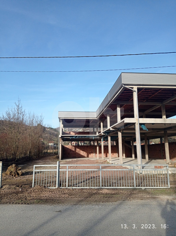 Stambeno poslovni prostor Visoko 900m2 2