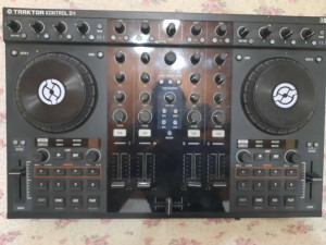 Traktor s4 mk1 djelovi