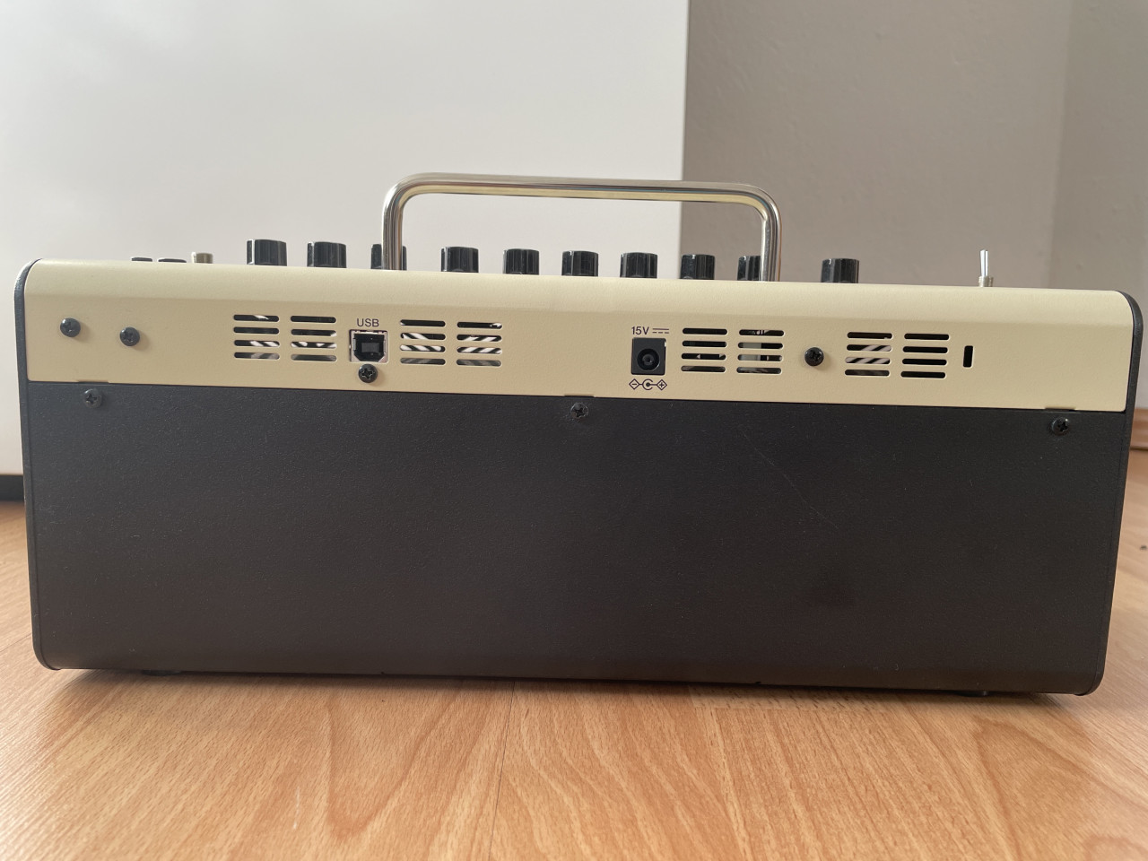 Yamaha THR 10 Poja ala Za Gitaru OLX ba yamaha-thr-10-poja-ala-za-gitaru-olx-ba