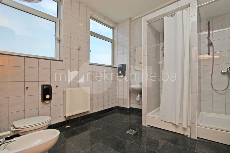 m2: Ilidža, Azići. Kancelarijski prostor 1000m2 17
