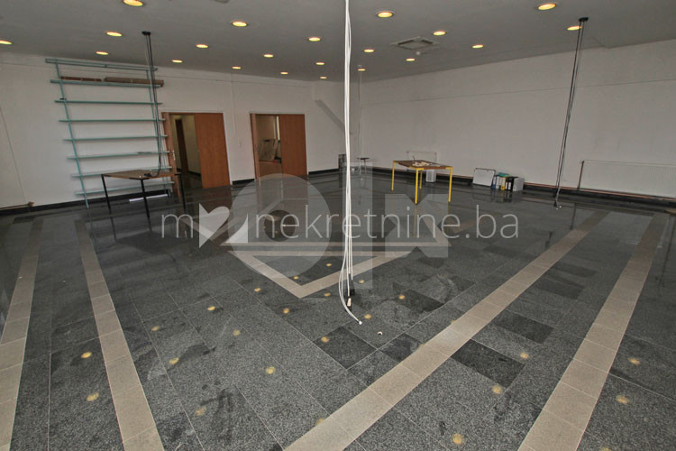m2: Ilidža, Azići. Kancelarijski prostor 1000m2 22