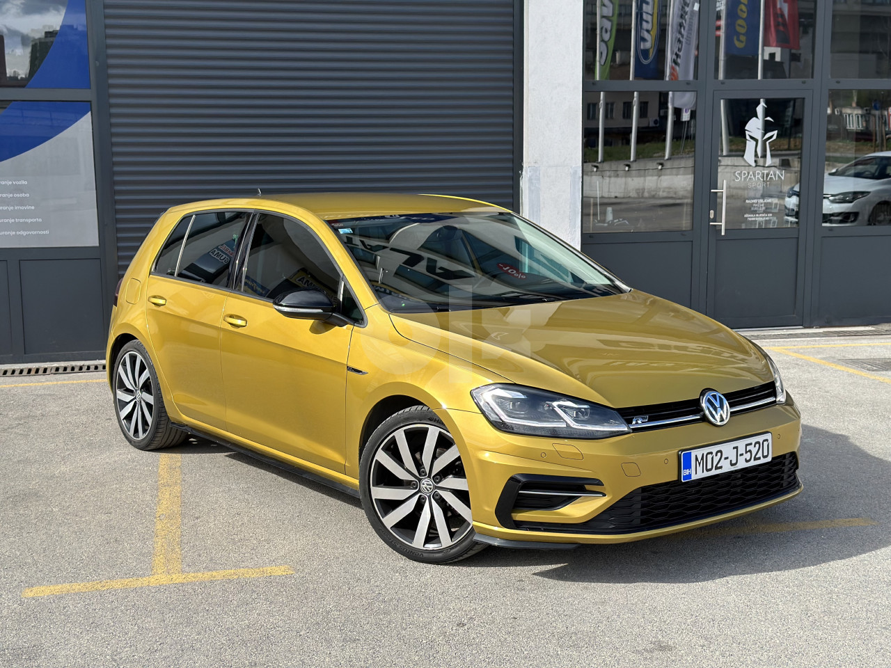 VW Golf 7.5 2.0TDI DSG R Line Rline - Automobili - OLX.ba