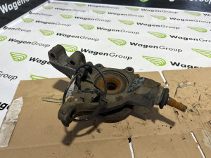 Glavčina ležaj prednji lijevi Peugeot 307