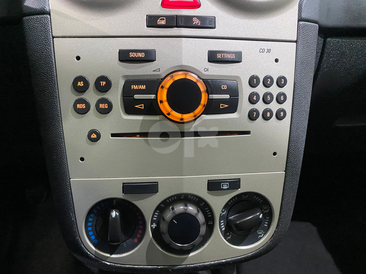 OPEL CORSA 1.2 BENZIN/LPG, 2009 GODINA,,REGISTROVAN
