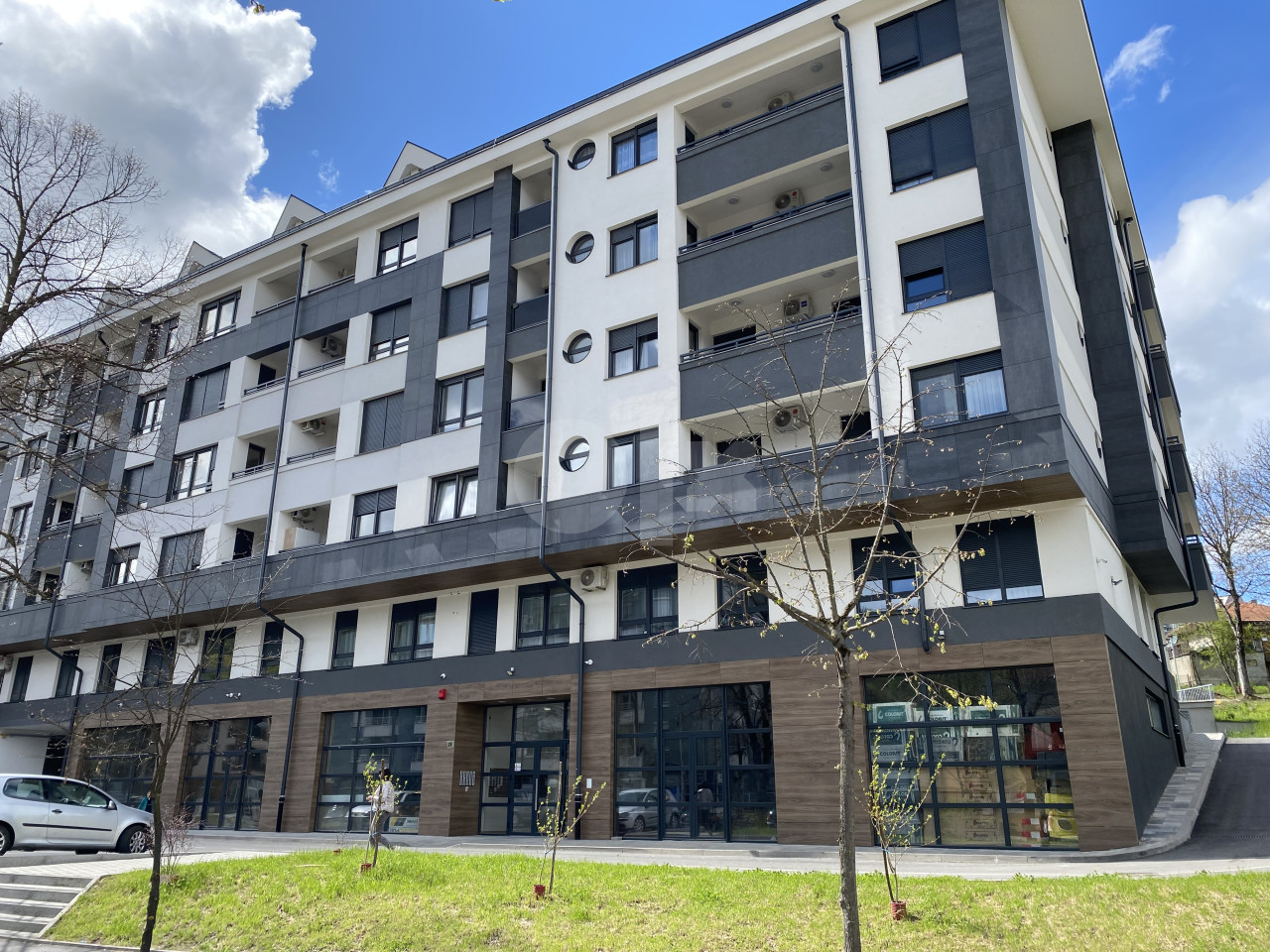 Apartman ZEUS Stan na dan Banjluka, parking Wifi,mirna lolacija 16