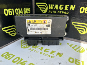 Centrala airbaga Opel Astra J