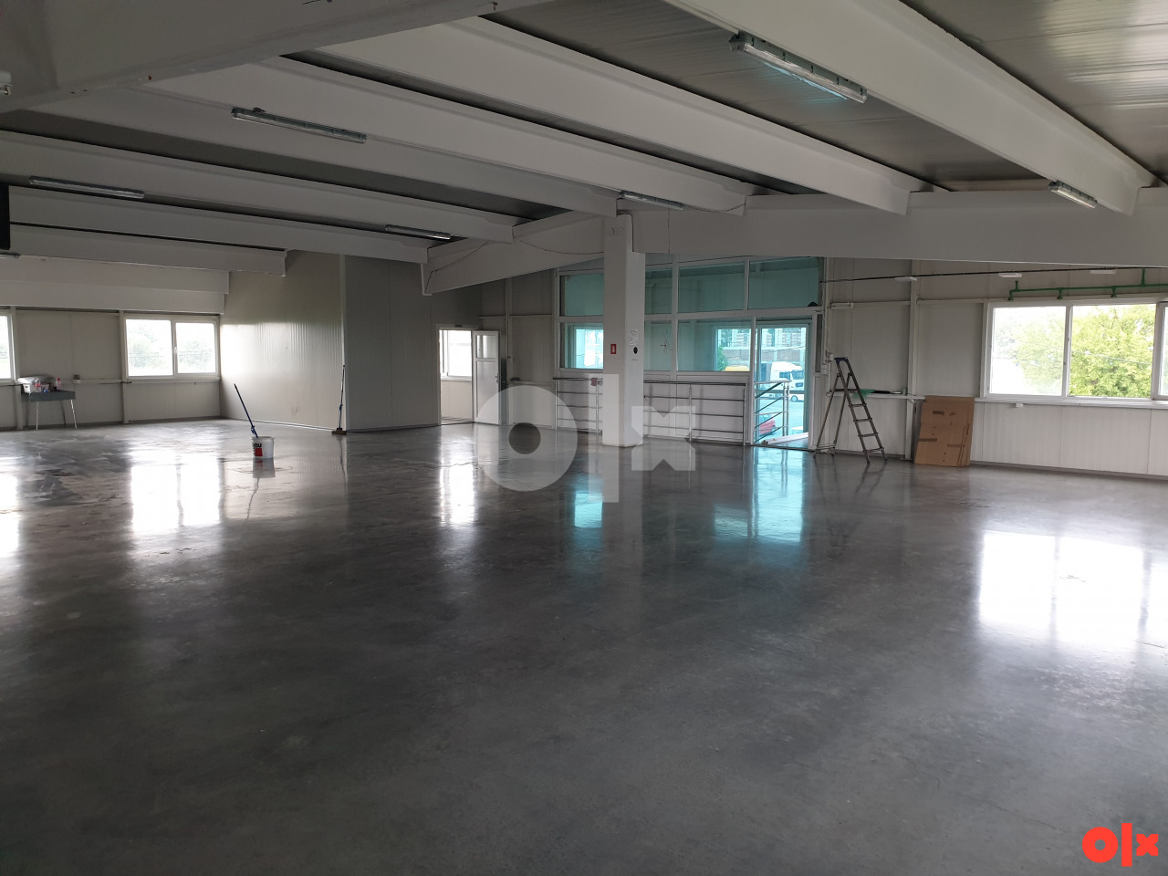 Poslovni prostor Gračanica 1000m2 7