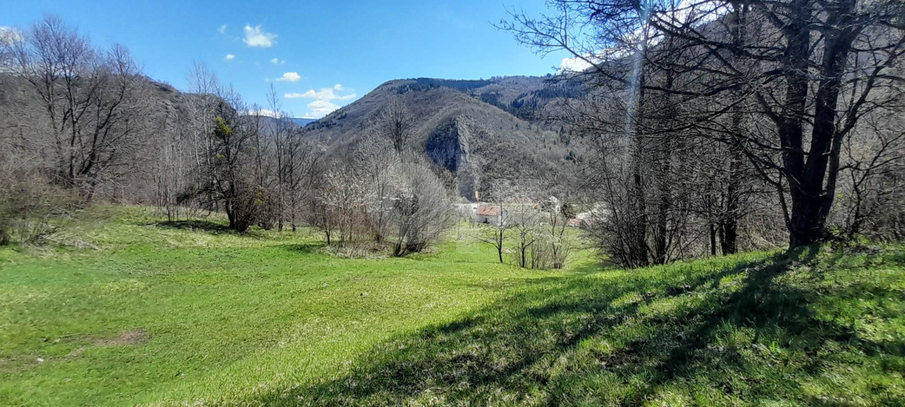 Zemljiste Bulozi (prodaja ili zamjena za stan)