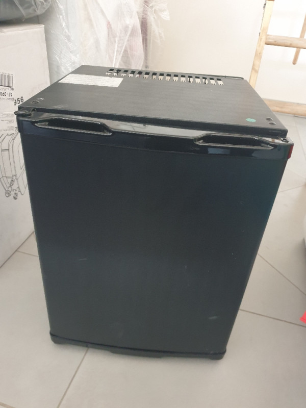 Element 2 11 Bar 220v