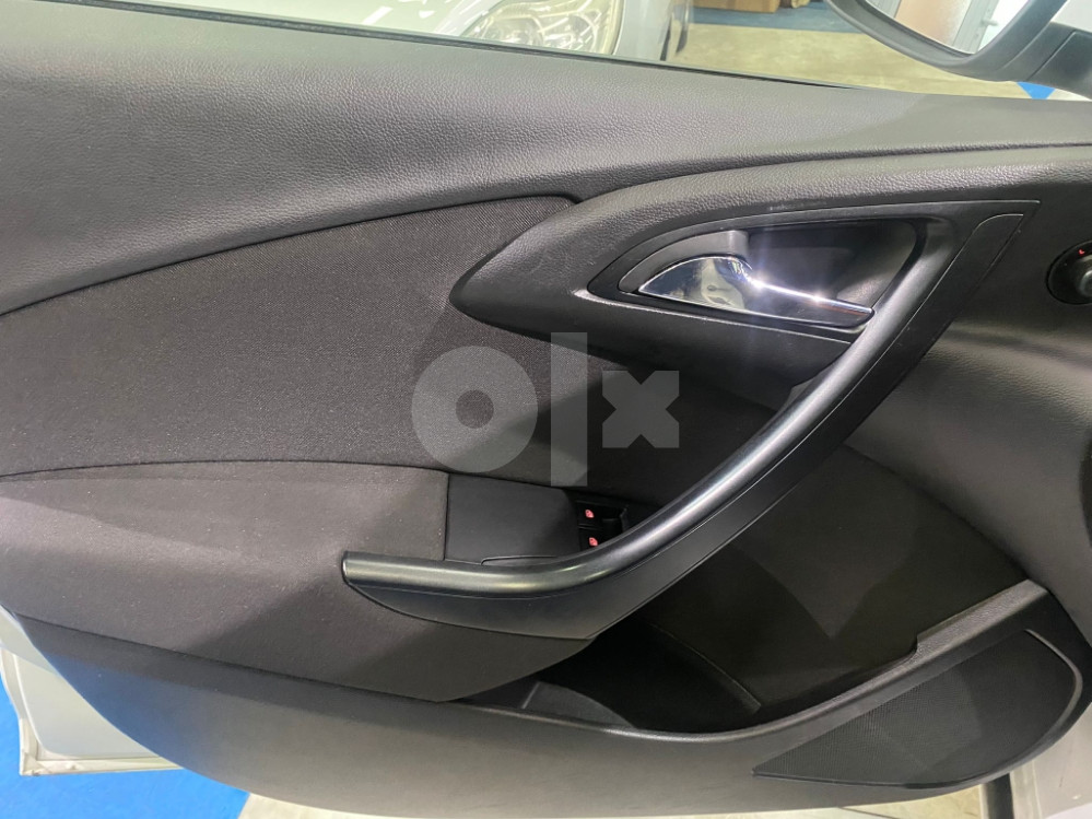 OPEL ASTRA J 1.4i, 2012 GODINA, 80000 KM PREŠLA