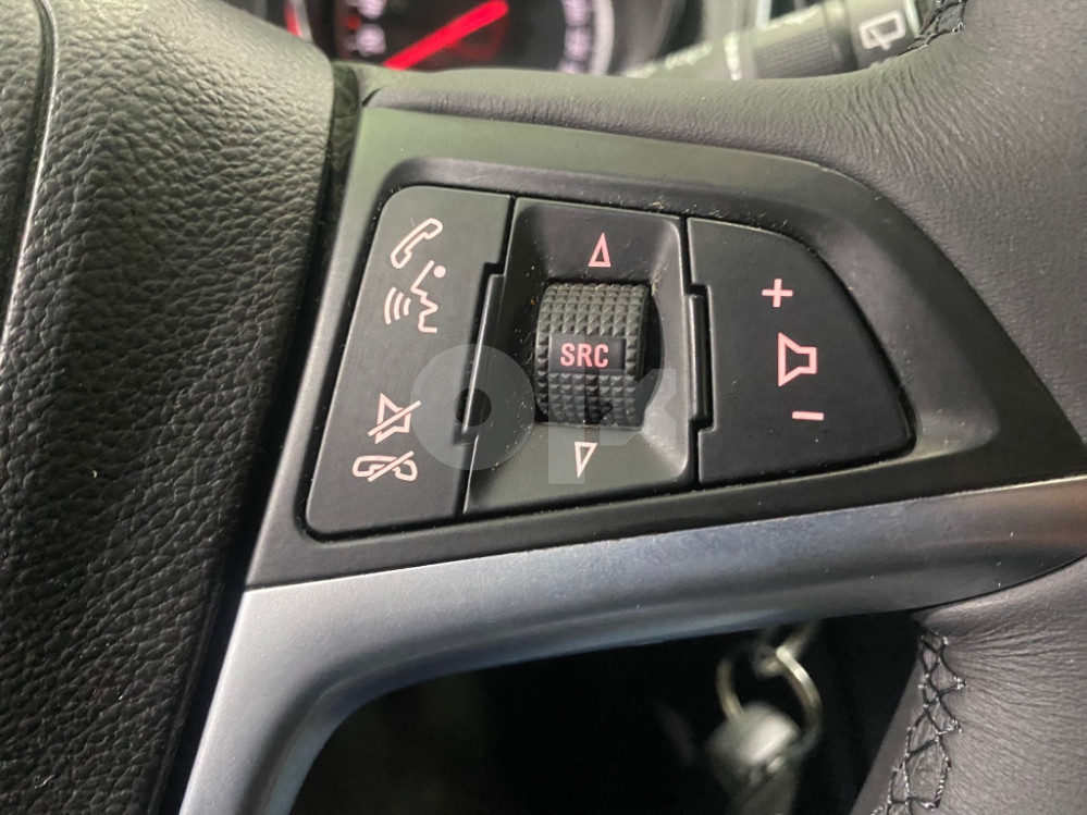 OPEL ASTRA J 1.4i, 2012 GODINA, 80000 KM PREŠLA
