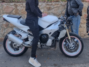 Yamaha R1 1999