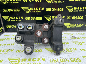 Nosac motora b Toyota Aygo (fotografija 2)