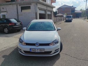 IZNAJMLJIVANJE AUTA GOLF 7 1.6 DIZEL 2014. GOD KASKO OS