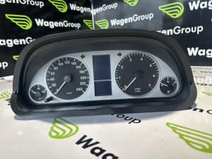 Taho celer sat Mercedes W169