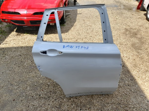 Vrata zadnja desna bmw x1 f48
