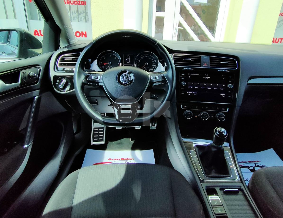 Volkswagen Golf 7 - 1.6 TDI 2017 god