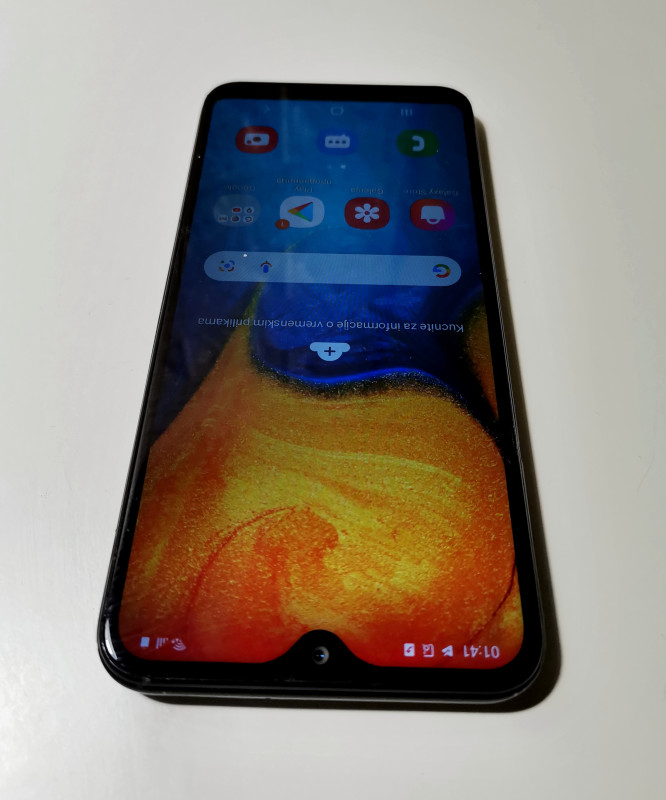 Samsung A20e 3GB 32GB Dual Sim Android 11 5.8 inca Top