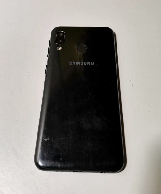 Samsung A20e 3GB 32GB Dual Sim Android 11 5.8 inca Top