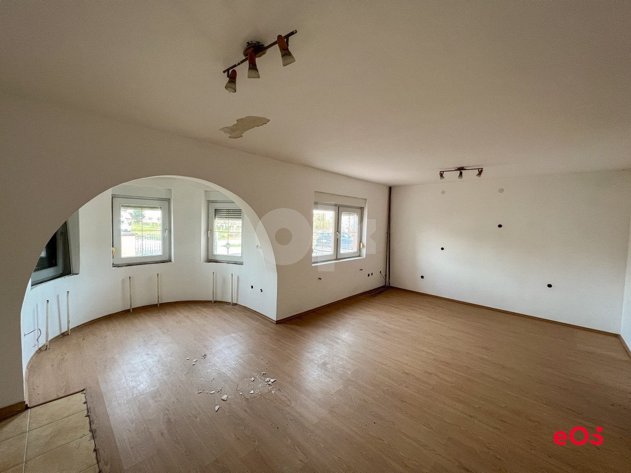 EOS / Stambeno - Poslovni Objekti / Orašje / 4.283 m2 9