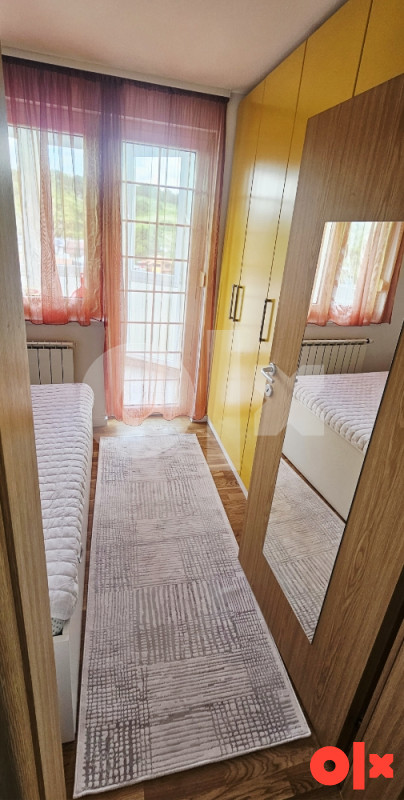Iznajmljujem / Izdajem Stan Tuzla ( Slavinovici ) 5