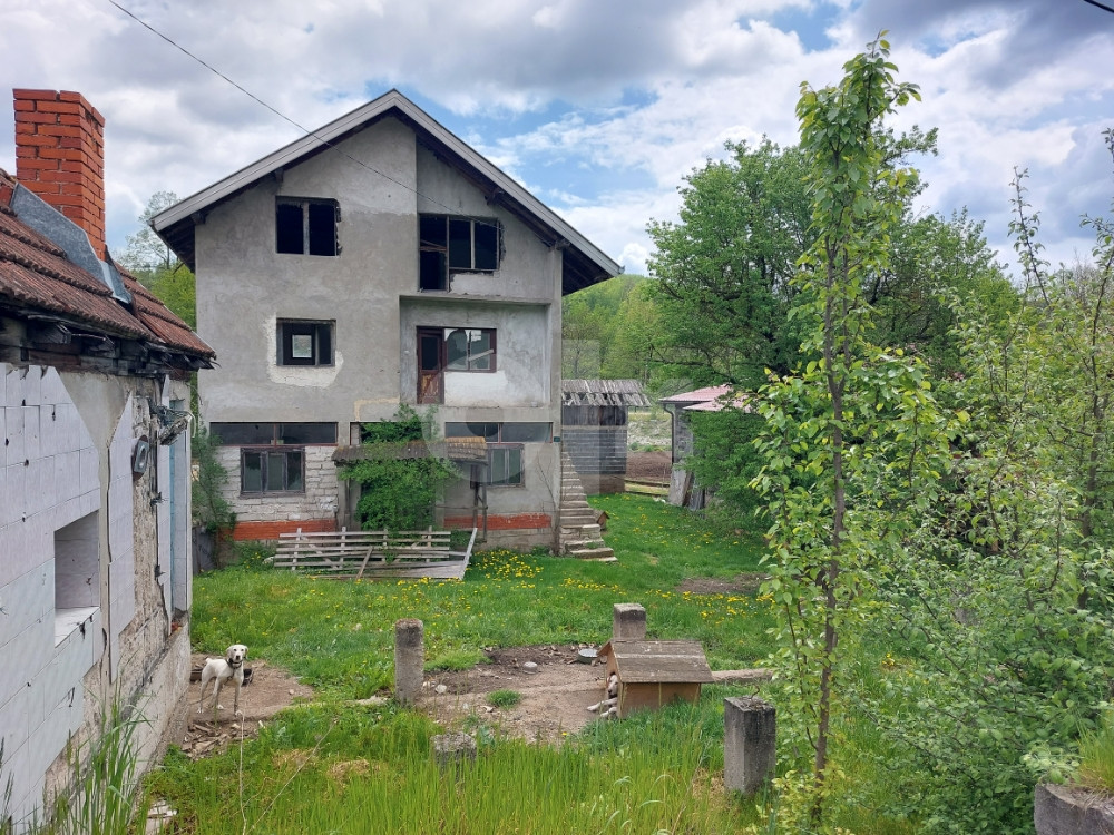 Kuća Olovo 4