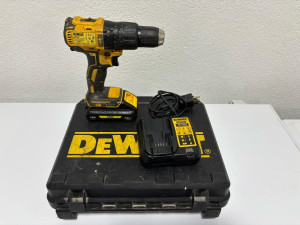 DEWALT DCD778 AKU UDARNA BUŠILICA LI-ION DCD 778