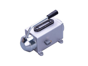 RUCNA uljna pumpa za podmazivanje 0.5L CNC