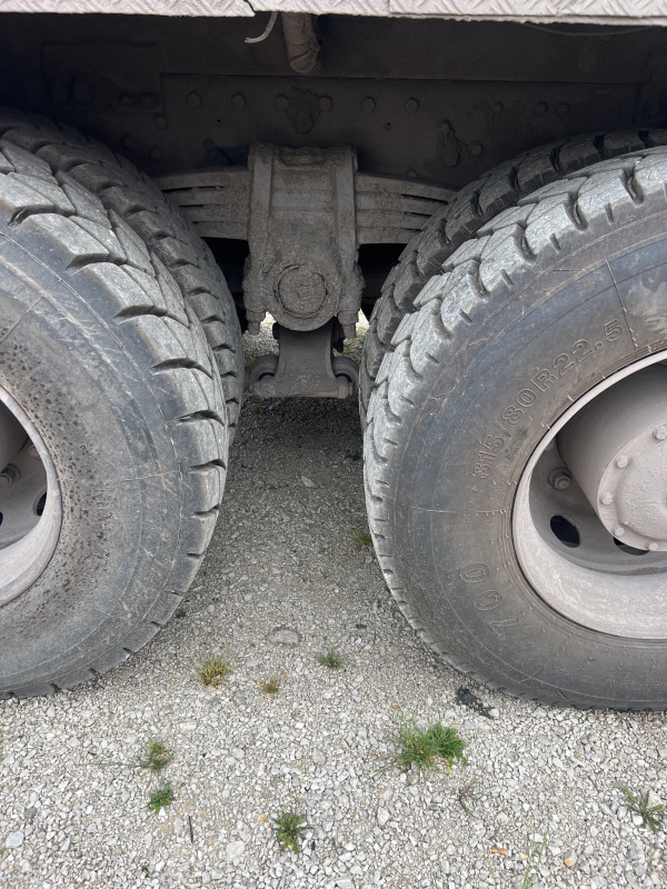 Actros kiper 4454 dijelovi