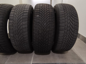 Gume zimske Bridgestone 205/55/16 (4kom) Čitaj pod detaljno!!!