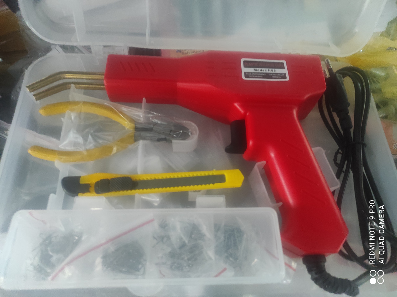 VARILICA PLASTIKE PISTOLJ ZA VARENJE PLASTIKE SPAJANJE