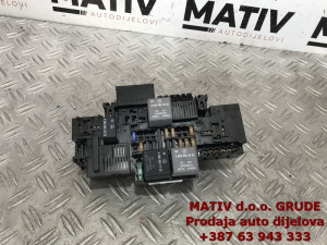 kutija osigurača Mercedes C klasa w205 2015 A2229063202