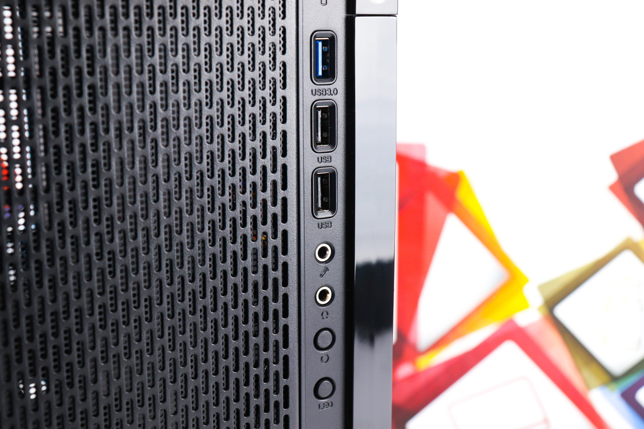 Kućište ThermalTake Versa H18 RGB MIDI tower DOPER
