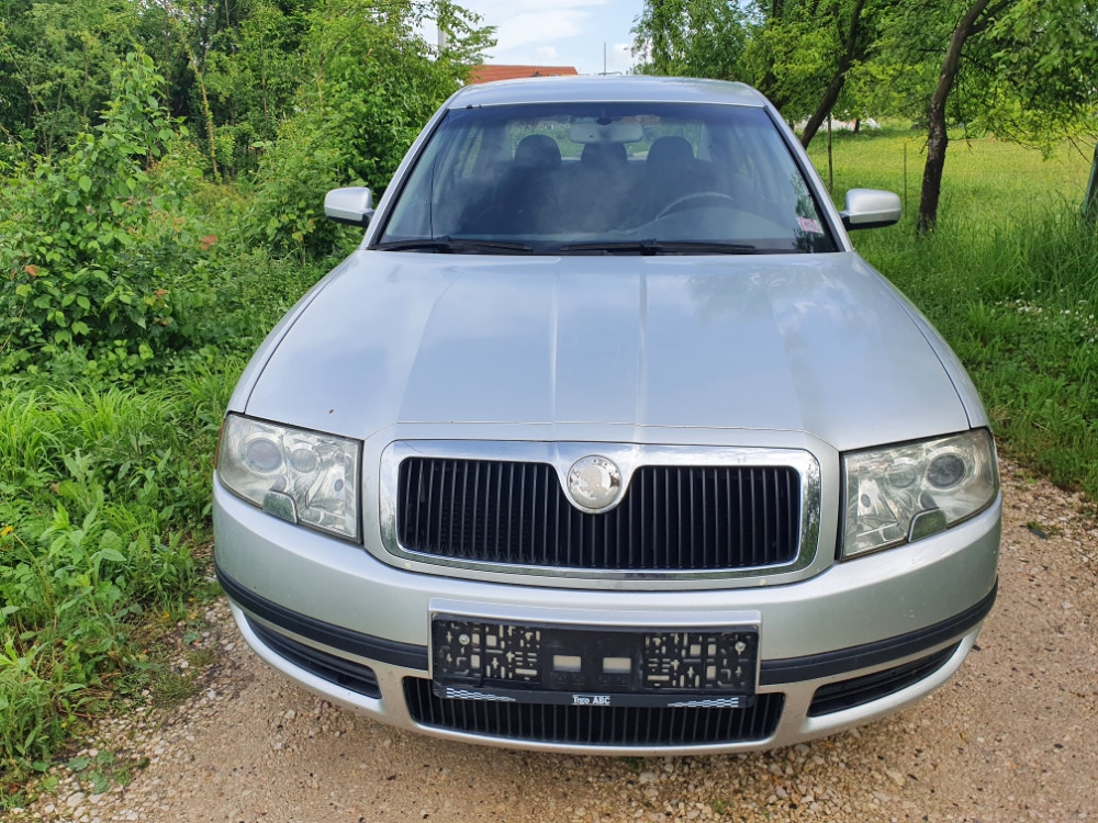 Škoda Superb Super B 1.9 Tdi 96kw 04g dijelovi djelovi